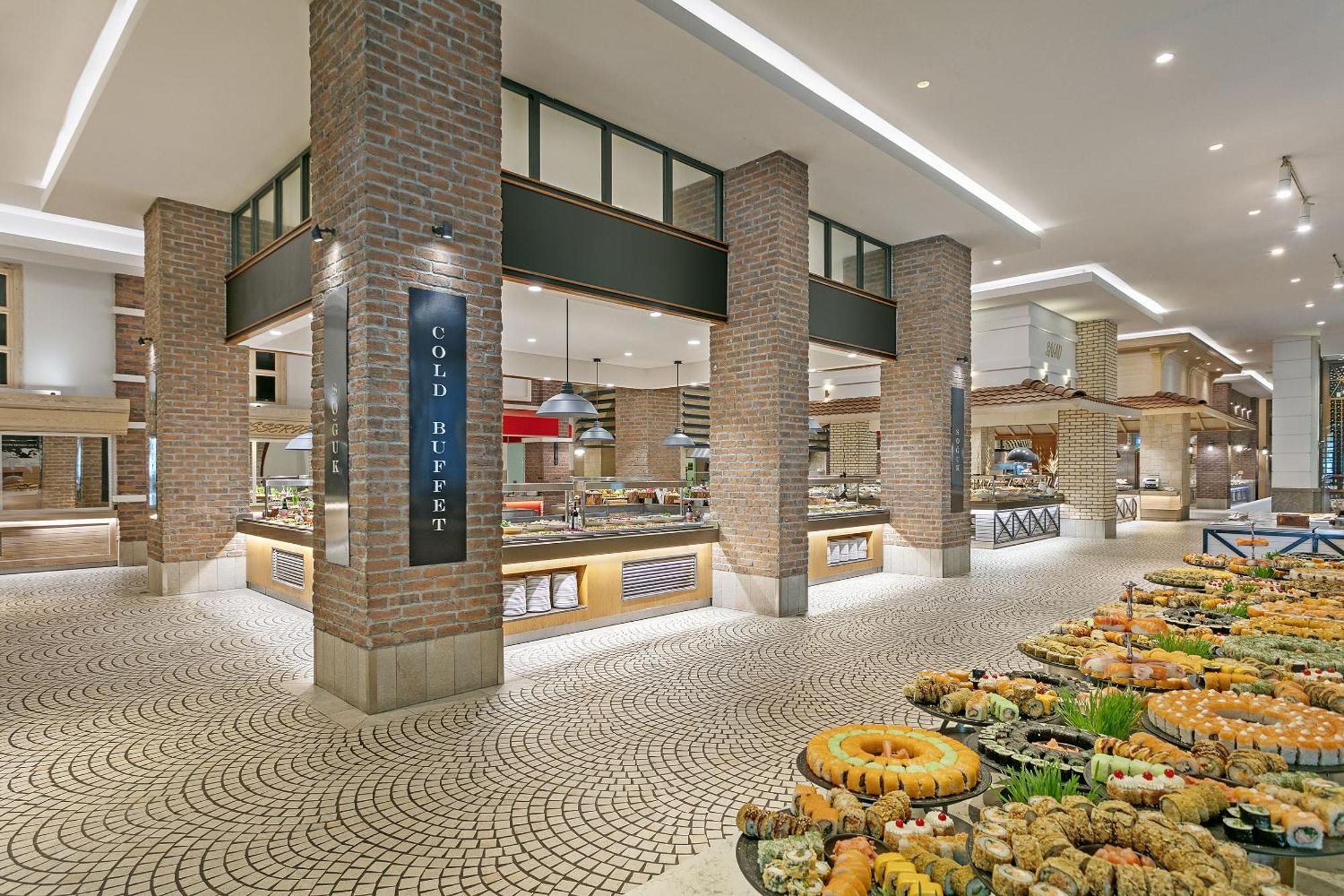 贝莱克泰坦尼克豪华高尔夫酒店 外观 照片